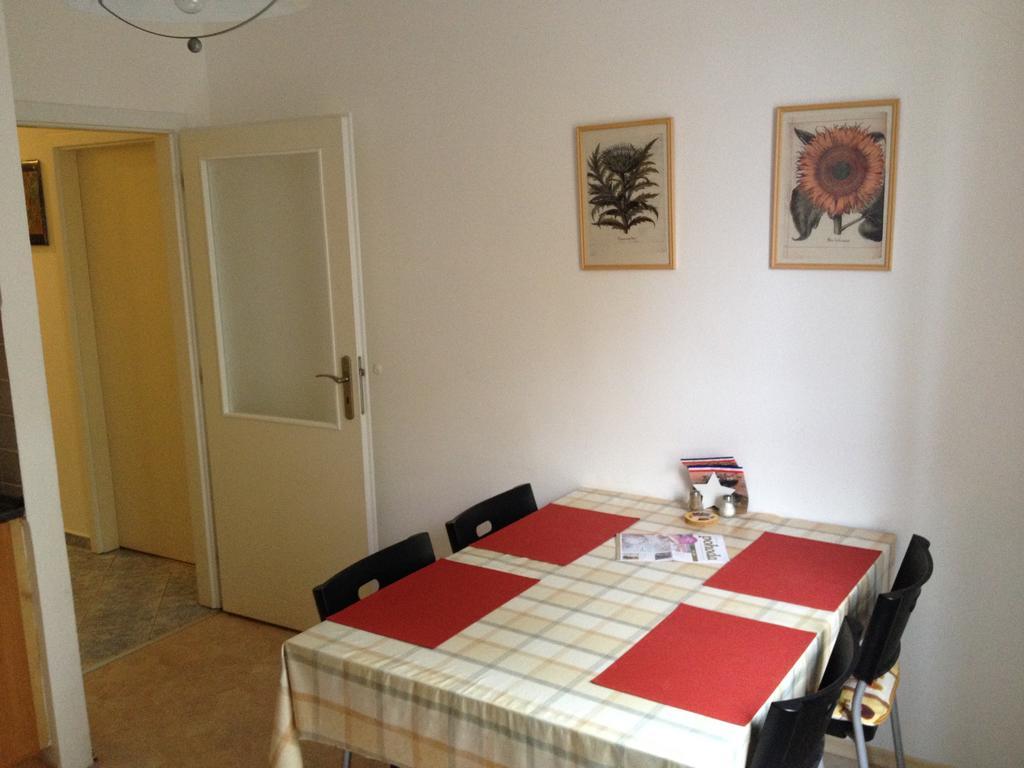 Apartman Sportovni Apartment Trebon Bilik gambar