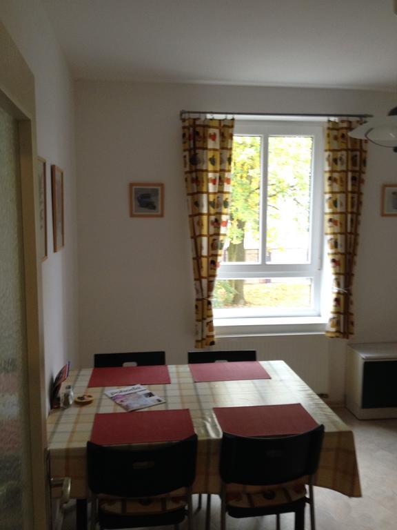 Apartman Sportovni Apartment Trebon Bilik gambar